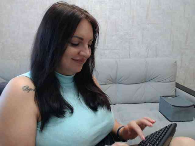 JenniferTheChic webcam