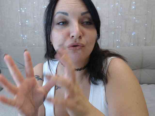 JenniferTheChic webcam