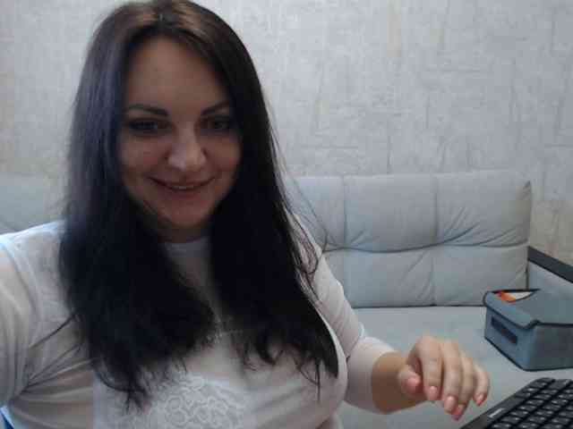 live cam online AngelinaCute