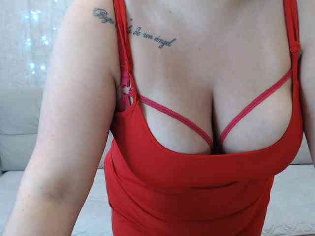 JenniferTheChic webcam