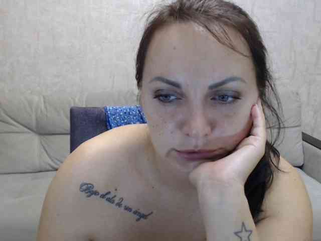 JenniferTheChic webcam
