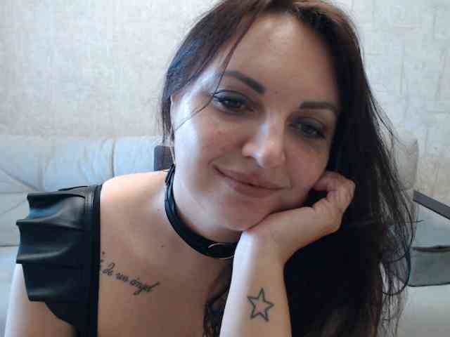 JenniferTheChic webcam