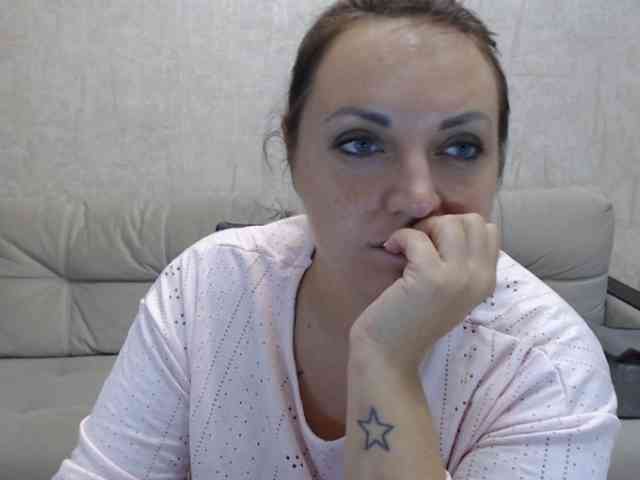 JenniferTheChic webcam