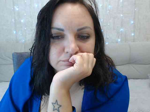 AngelinaCute AngelinaCute