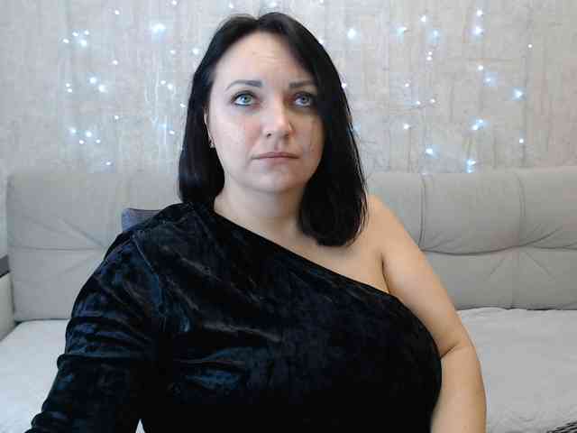 JenniferTheChic webcam