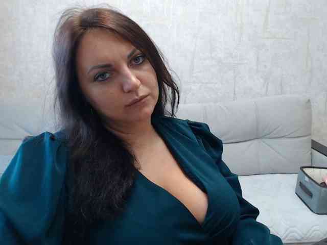 Модель: JenniferTheChic