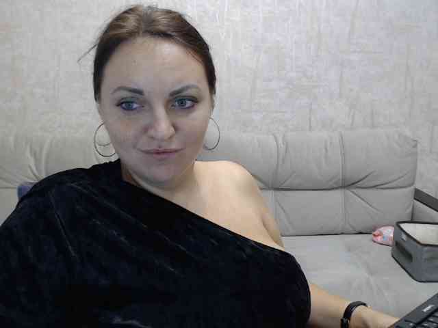 JenniferTheChic webcam