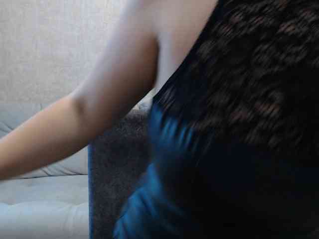 JenniferTheChic webcam