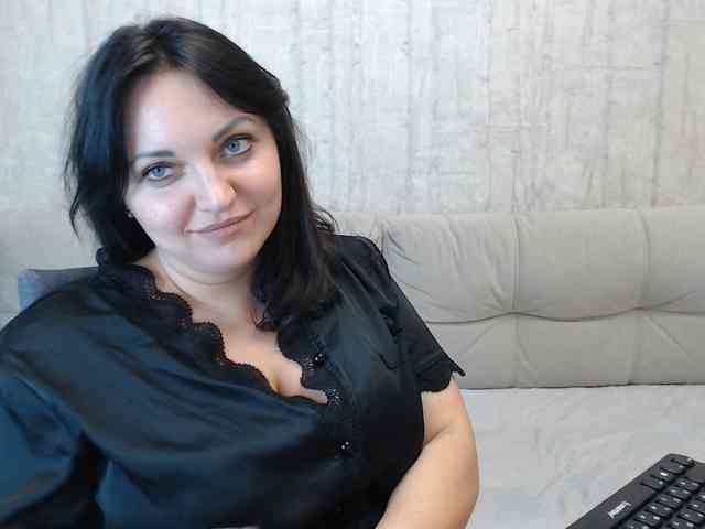 JenniferTheChic webcam