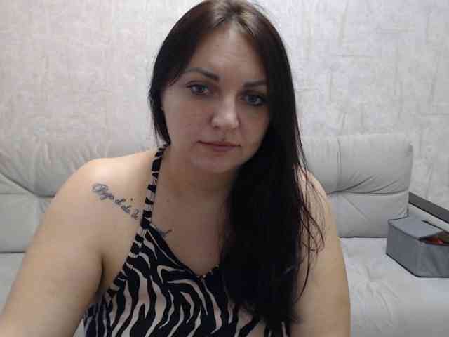 JenniferTheChic webcam