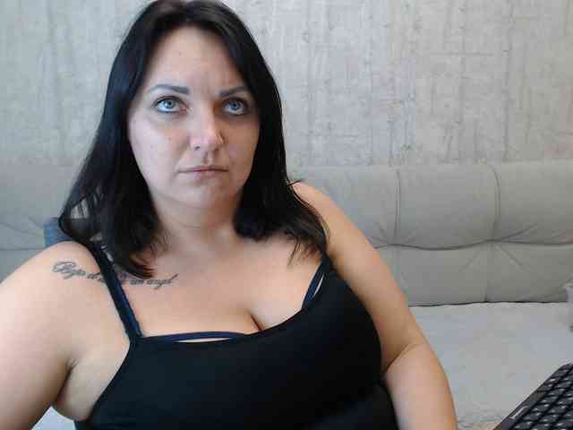 JenniferTheChic webcam