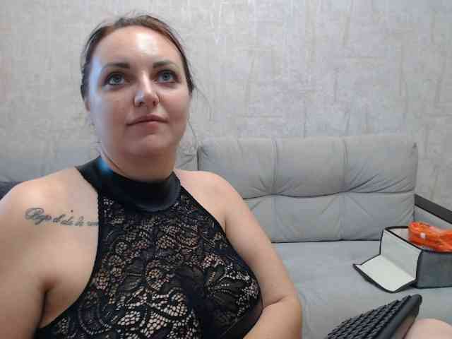JenniferTheChic webcam