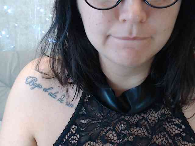 JenniferTheChic webcam