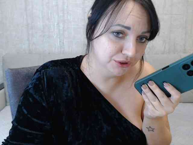 JenniferTheChic webcam