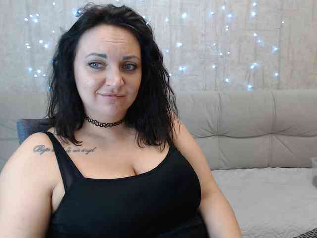 JenniferTheChic webcam