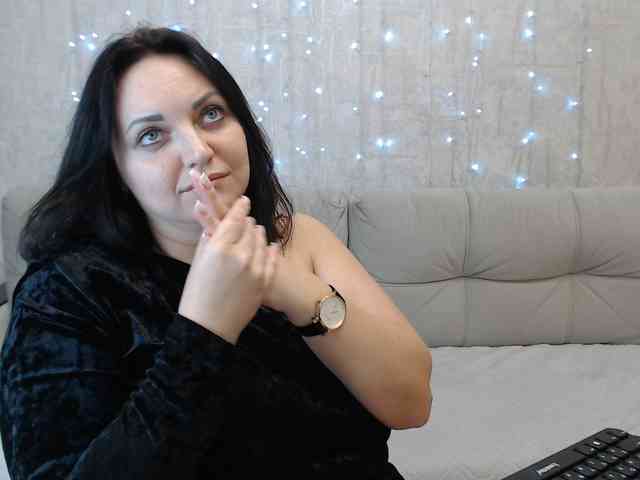 JenniferTheChic webcam