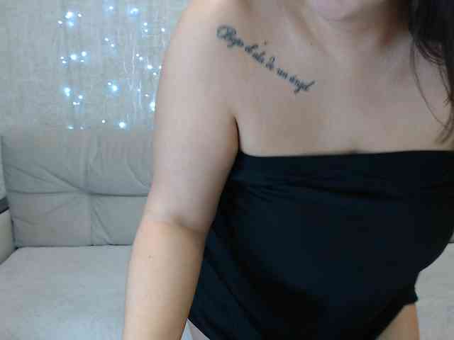 JenniferTheChic webcam