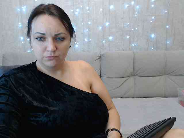 JenniferTheChic webcam