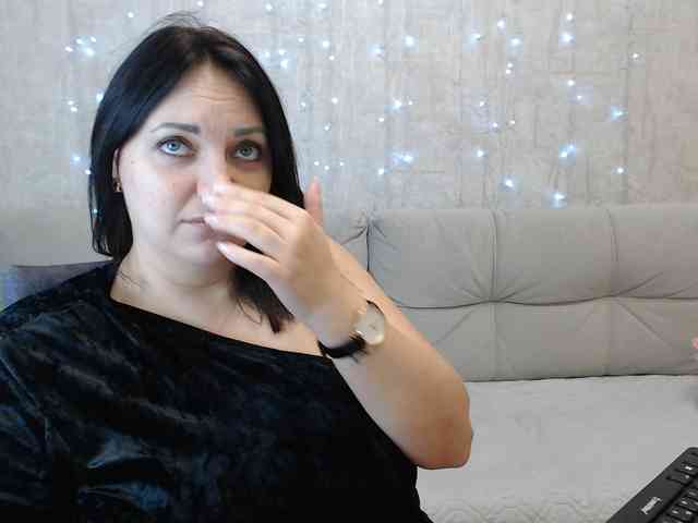 JenniferTheChic webcam