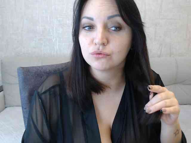 JenniferTheChic webcam