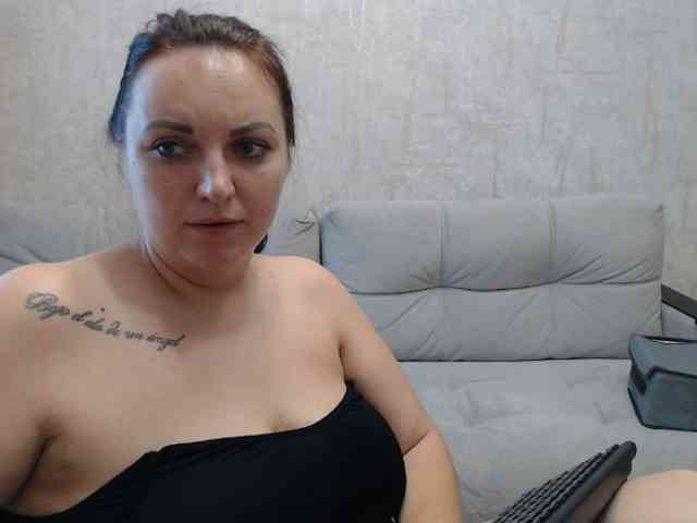 JenniferTheChic webcam