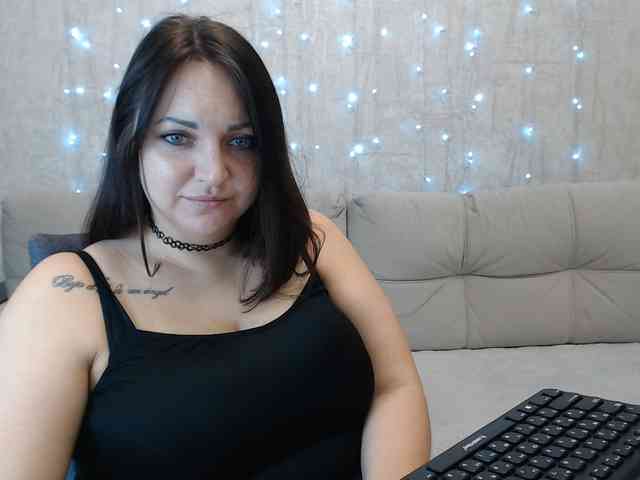 JenniferTheChic webcam