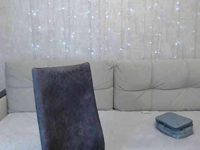 JenniferTheChic webcam