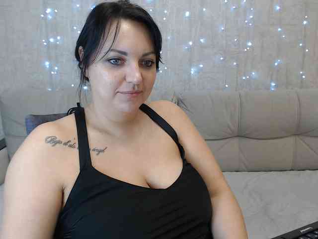 JenniferTheChic webcam