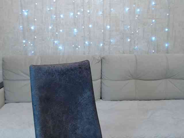 JenniferTheChic webcam
