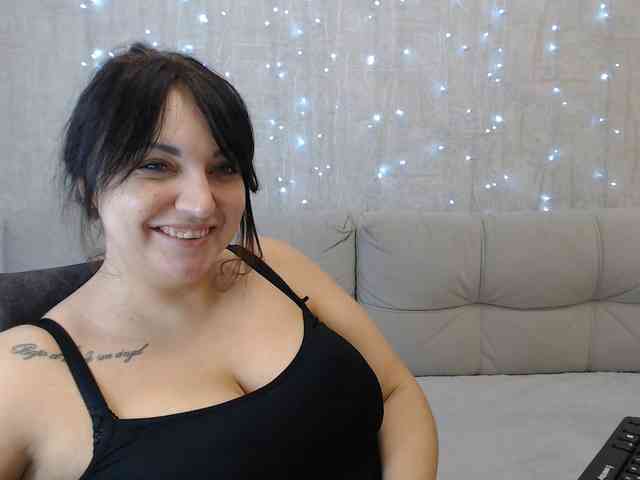 JenniferTheChic webcam