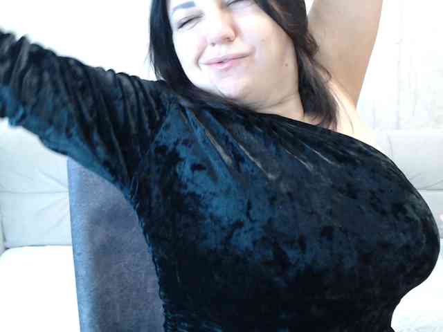 JenniferTheChic webcam