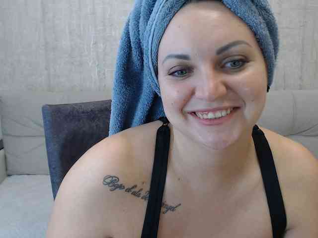 JenniferTheChic webcam