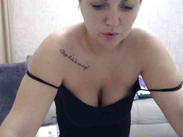 JenniferTheChic webcam