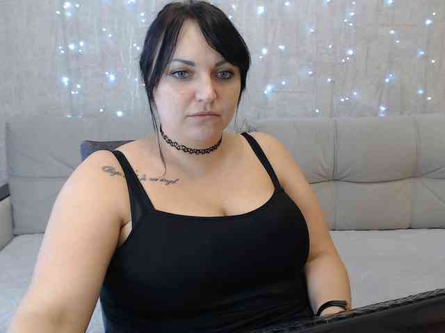 JenniferTheChic webcam