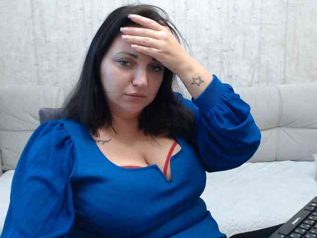 JenniferTheChic webcam