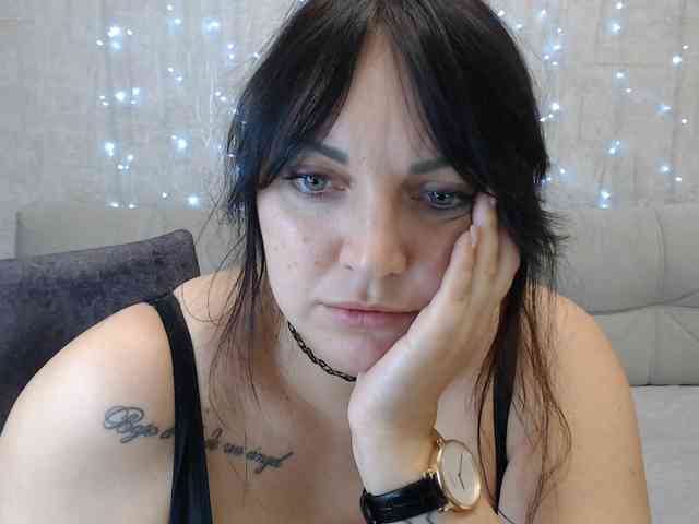 JenniferTheChic webcam