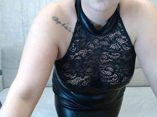 JenniferTheChic webcam