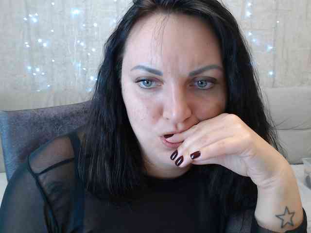 JenniferTheChic webcam