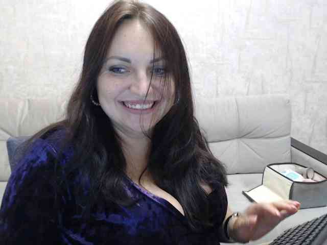 JenniferTheChic webcam