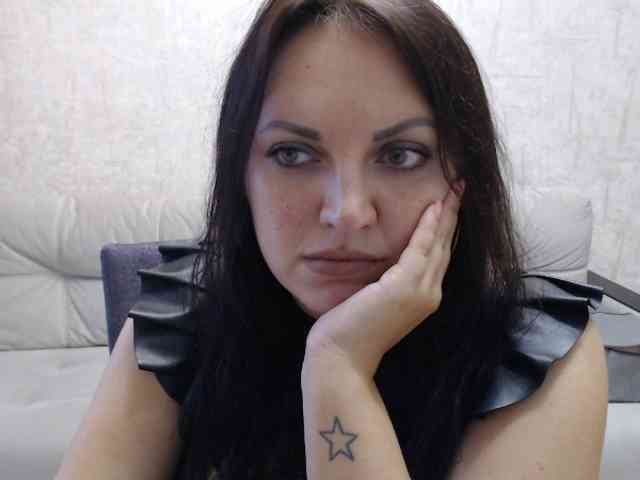 JenniferTheChic webcam