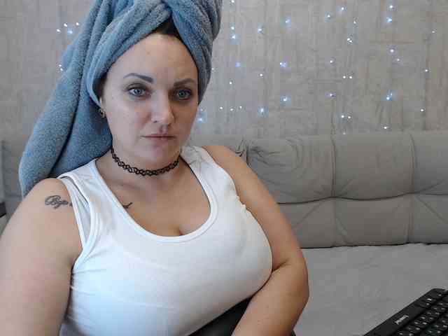 JenniferTheChic webcam