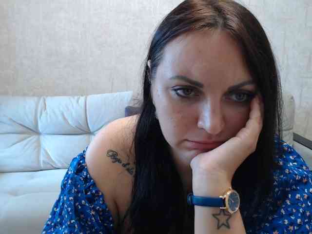 online cam show AngelinaCute