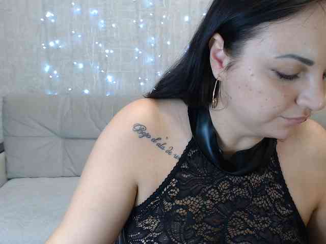 JenniferTheChic webcam