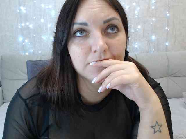 JenniferTheChic webcam