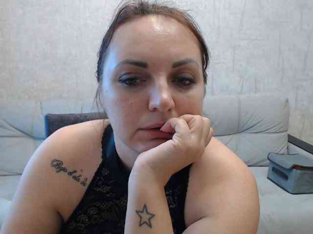 JenniferTheChic webcam