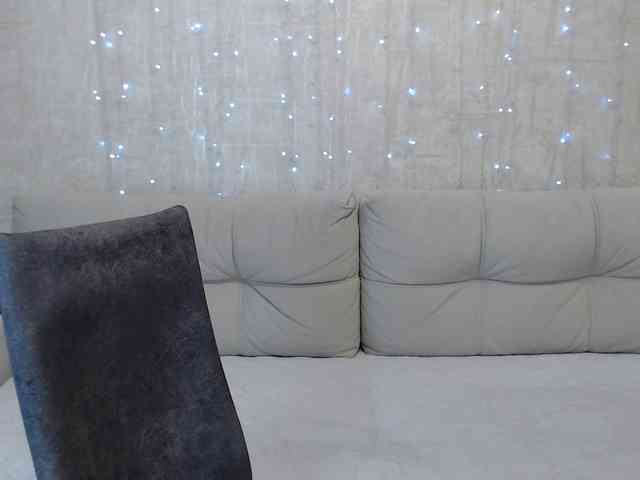 JenniferTheChic webcam