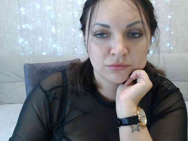 AngelinaCute AngelinaCute