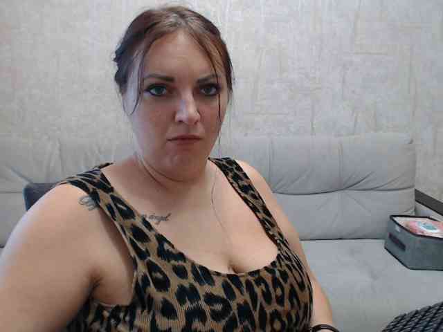 porn chatroom AngelinaCute