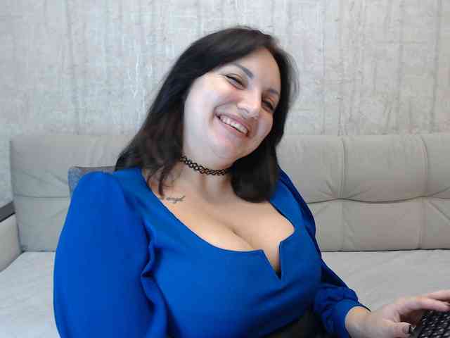 JenniferTheChic webcam