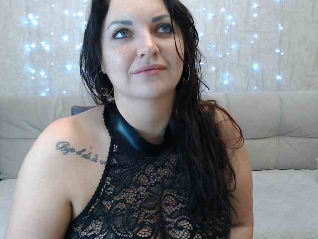 JenniferTheChic webcam